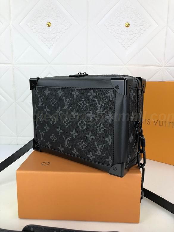 Louis Vuitton Handbags 68